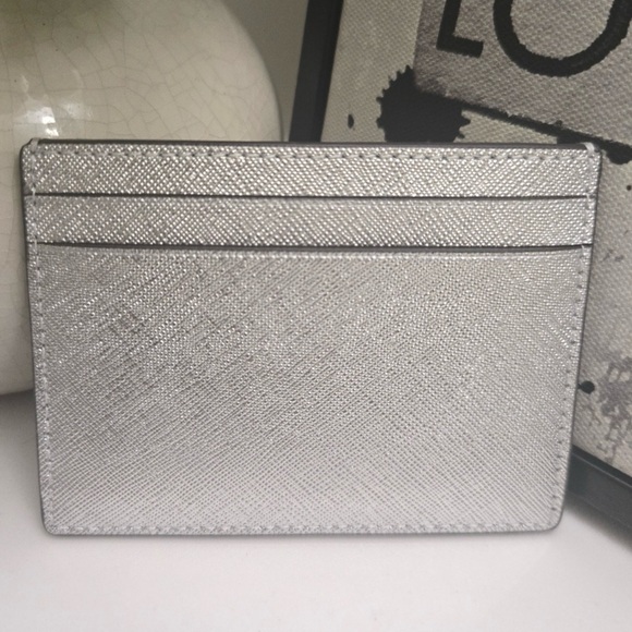Kate Spade Saffiano Leather Metallic Silver Card Holder NEW 🚫 Callouts Retail$89 - Picture 2 of 5